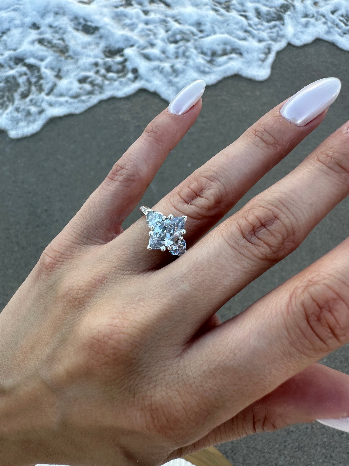 TERA MARQUISE COMBINED WITH HEART DIAMONDS ENGAGEMENT RING