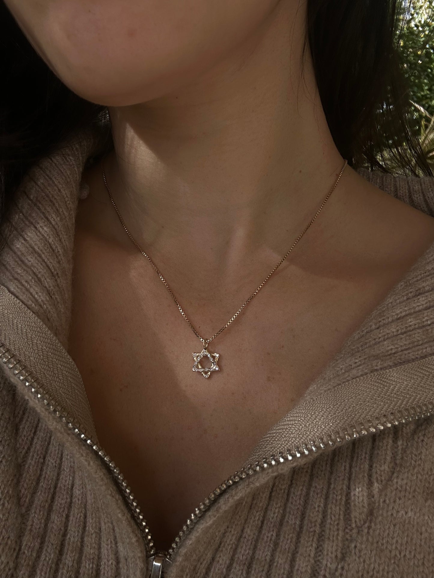 MAGEN DAVID NECKLACE