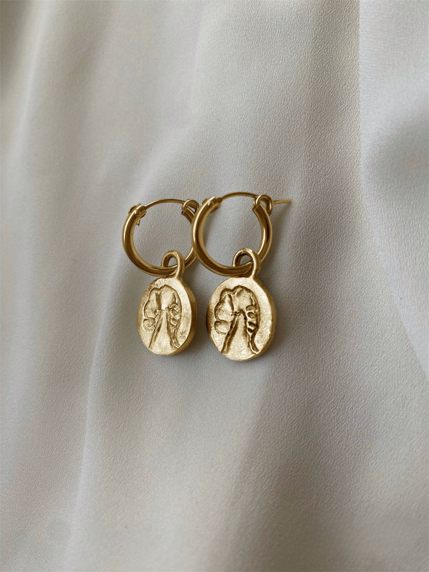 EMILY earrings 18k Yellow gold