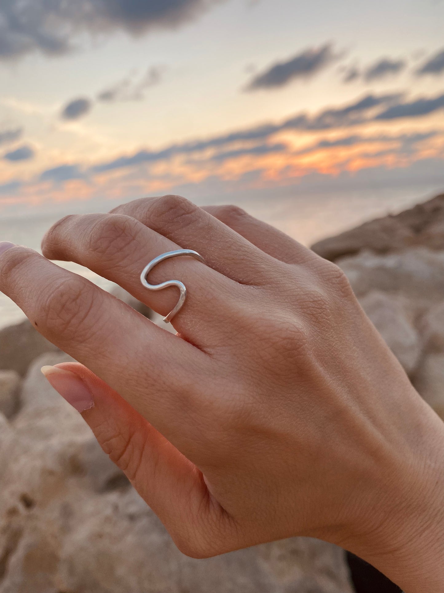 WAVE ring